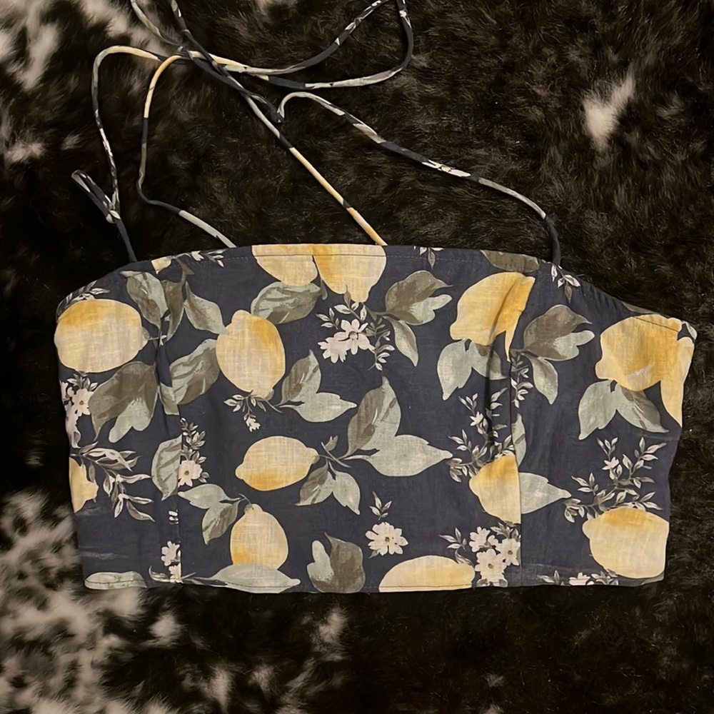 Abercrombie tie top